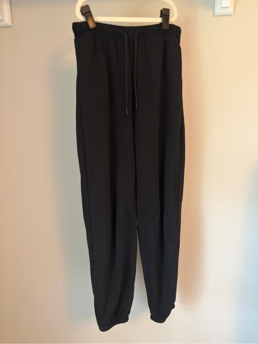 Old Navy Women’s Black Drawstring Sweatpants